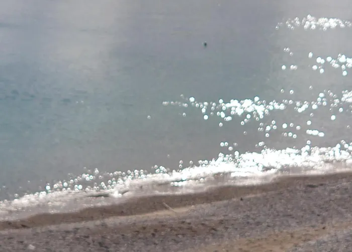 Skizenas Waterfront Apartments *