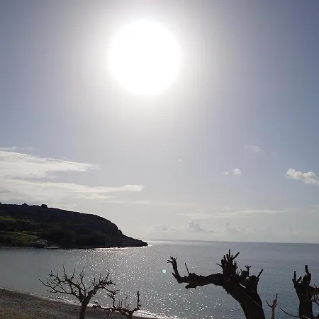 Skizenas Waterfront Apartament