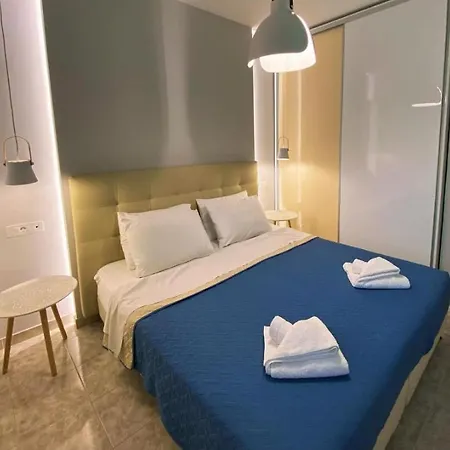 Apartamento Skizenas Waterfront Charaki