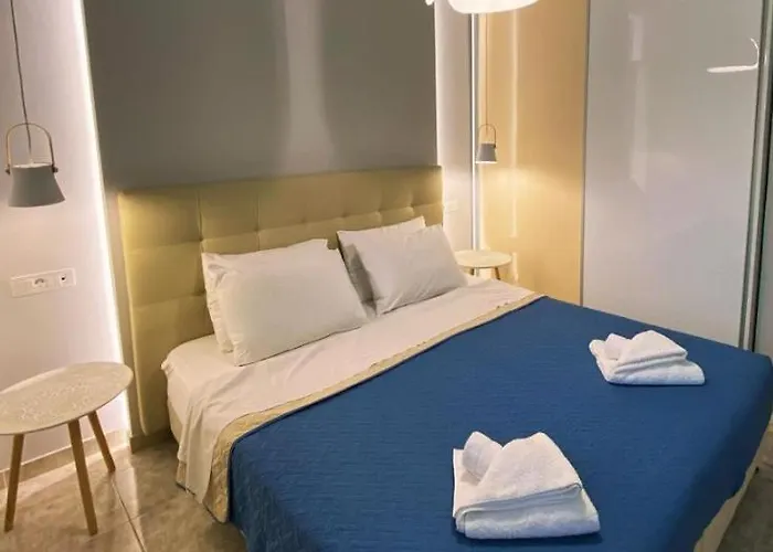 شقة Skizenas Waterfront شاراكي