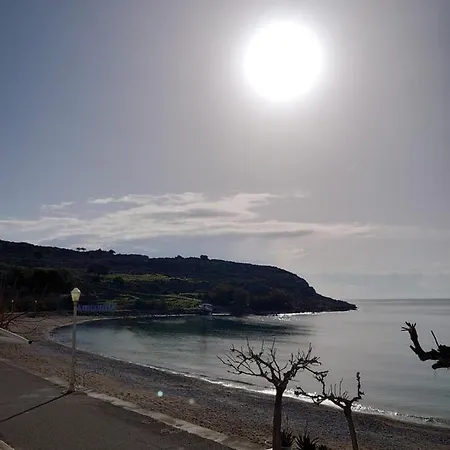 Skizenas Waterfront